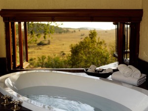 Tshukudu-Bush-Lodge-Morning-Bath