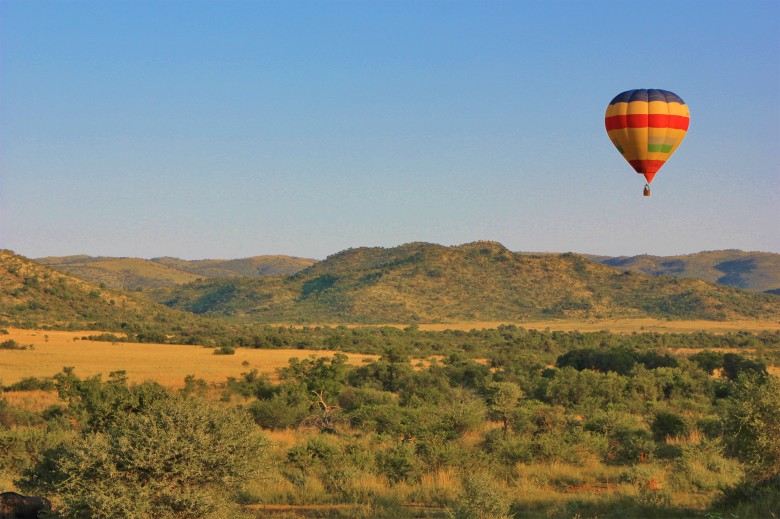 Pilanesberg-Balloon-Simon-Cox-780x519